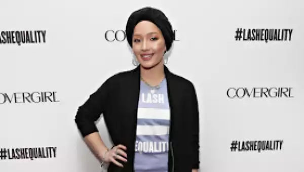 Beauty blogger, Nura Afia becomes the first Muslim CoverGirl ambassador